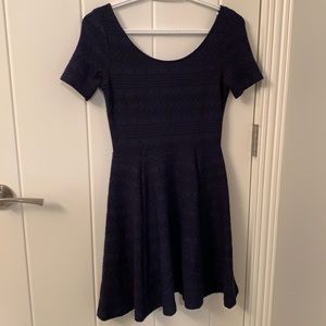 H&M Navy Subtle Pattern Short Sleeve Dress